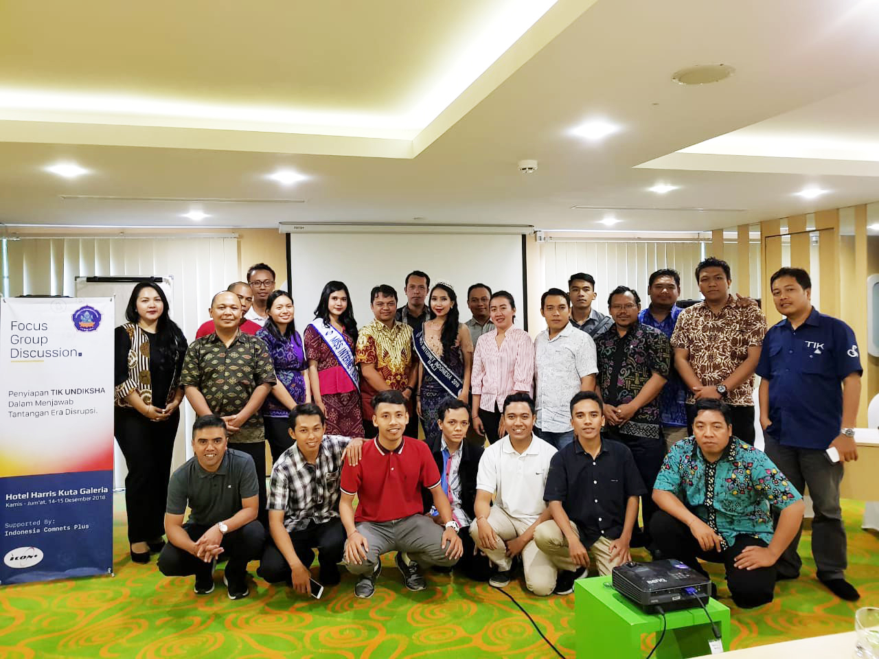 Jinsiy olatni erektsiya onlayn Yechinayotganim yaqindan